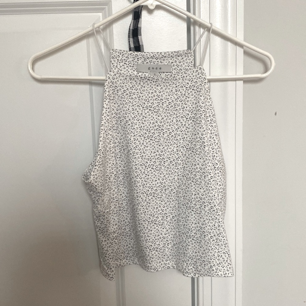 Cropped leopard print halter tank